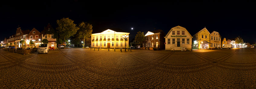 Marktplatz bei Nacht